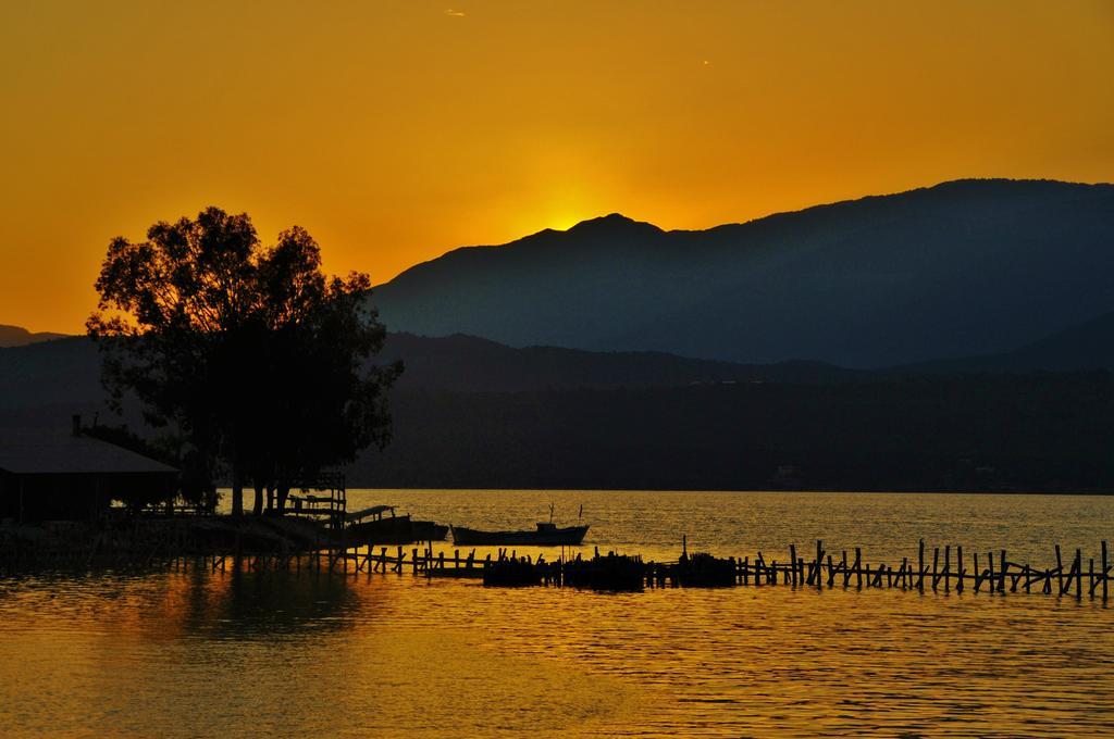 Beymelek Tas Evler Guest House Demre Bagian luar foto